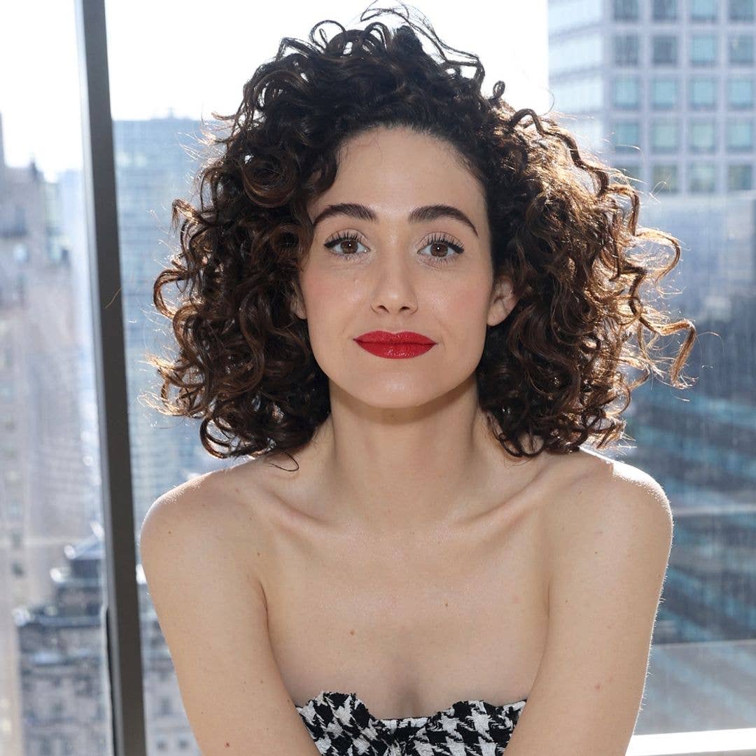 Collarbone Layers With Defined Curls Collarbone Layers With Defined Curls — Classy Curly Hair Cutting
