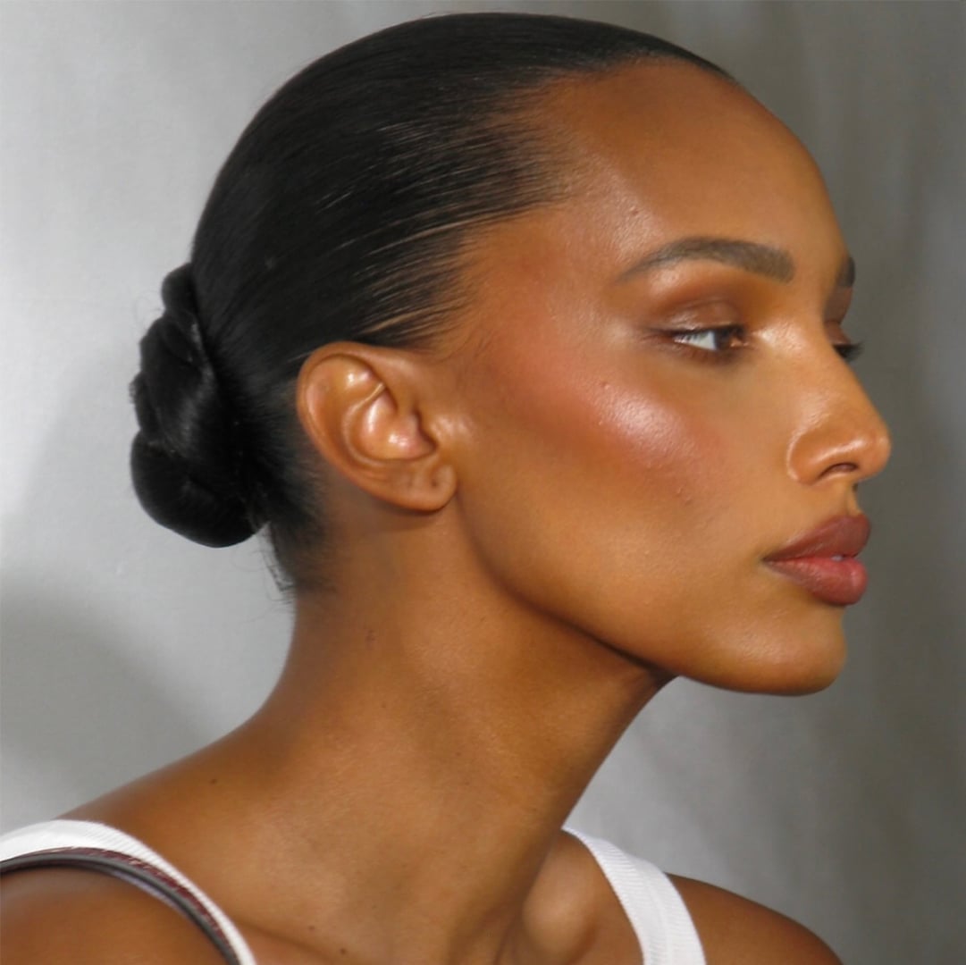 Sleek Dark Brown Low Bun Sleek Dark Brown Low Bun — Classy Dirty Hair Hairstyles