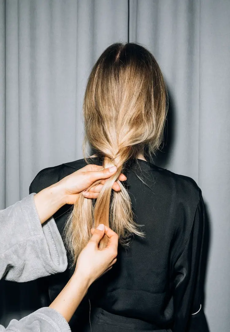 Mid-Back Blonde Braid With Darker Roots Mid-Back Blonde Braid With Darker Roots — Classy Dirty Hair Hairstyles
