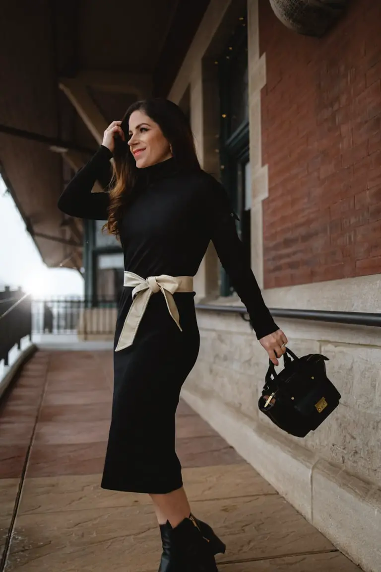 Black Fitted Knit Dress with Bow Belt Black Fitted Knit Dress with Bow Belt — Classy Dress As Your Type