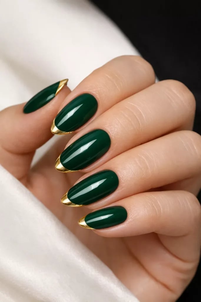 30 Green Nail Ideas That Are Trendy, Elegant & Easy to Copy | Nail Craftly