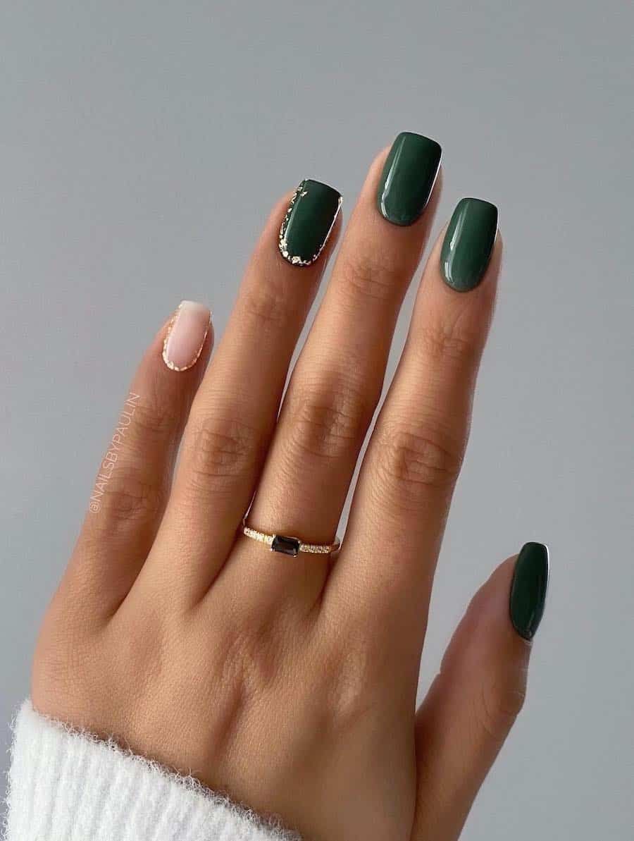 Short Coffin Nails With Minimalist Gold Line Short Coffin Nails With Minimalist Gold Line — Classy Emerald Green Nails