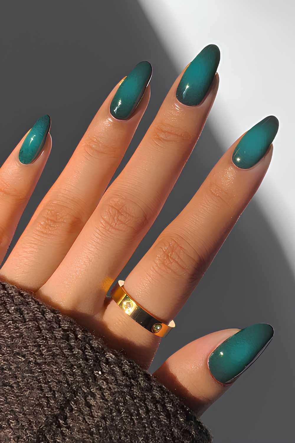 Deep Teal Green Cat Eye Almond Nails Deep Teal Green Cat Eye Almond Nails — Classy Emerald Green Nails