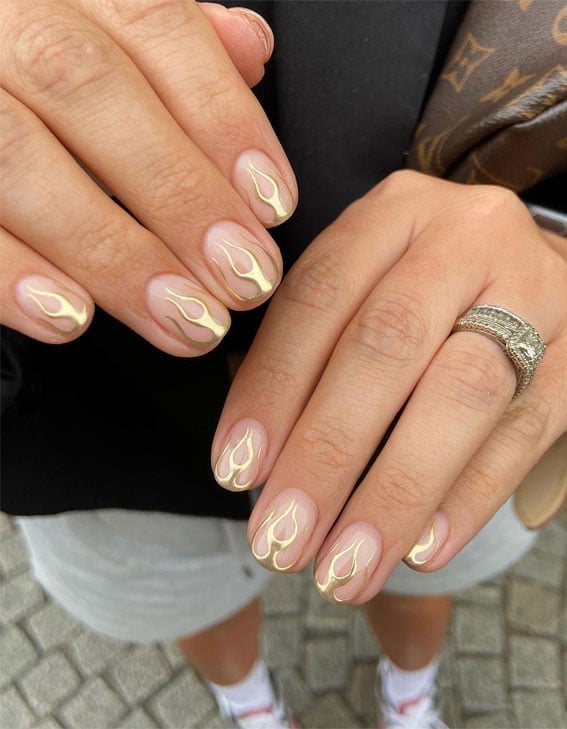 Delicate Gold Flame Outline Short Oval Nails Delicate Gold Flame Outline Short Oval Nails — Classy Flame Nails