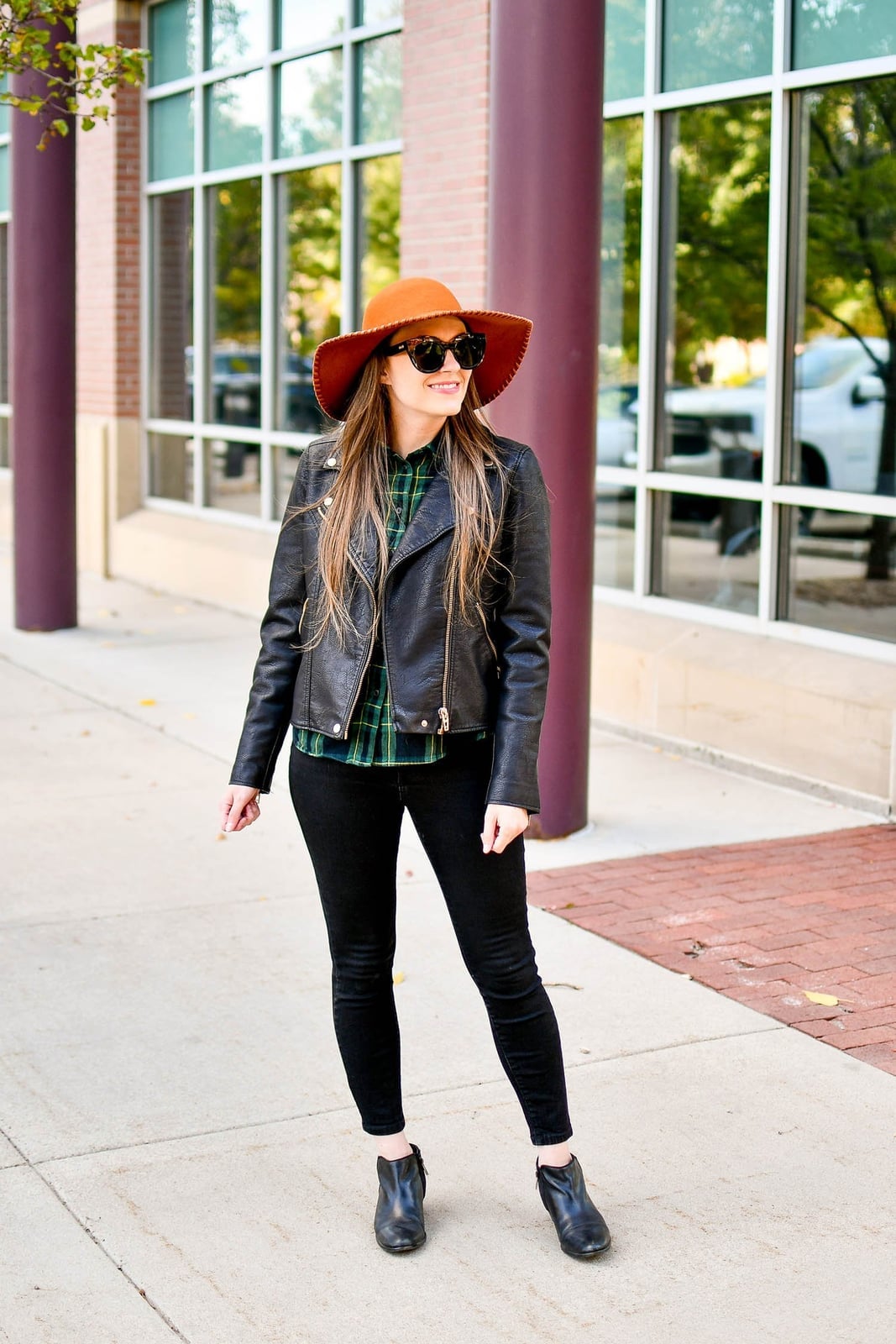 Green Plaid Flannel With Leather Jacket And Fedora Green Plaid Flannel With Leather Jacket And Fedora — Classy Flannel Outfits