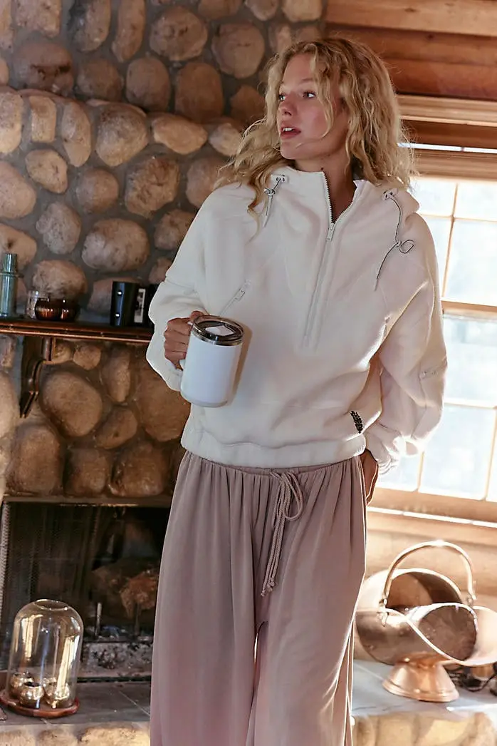 Cream Fleece Quarter-Zip Pullover for Lounging Cream Fleece Quarter-Zip Pullover for Lounging — Classy Fleece Outfits