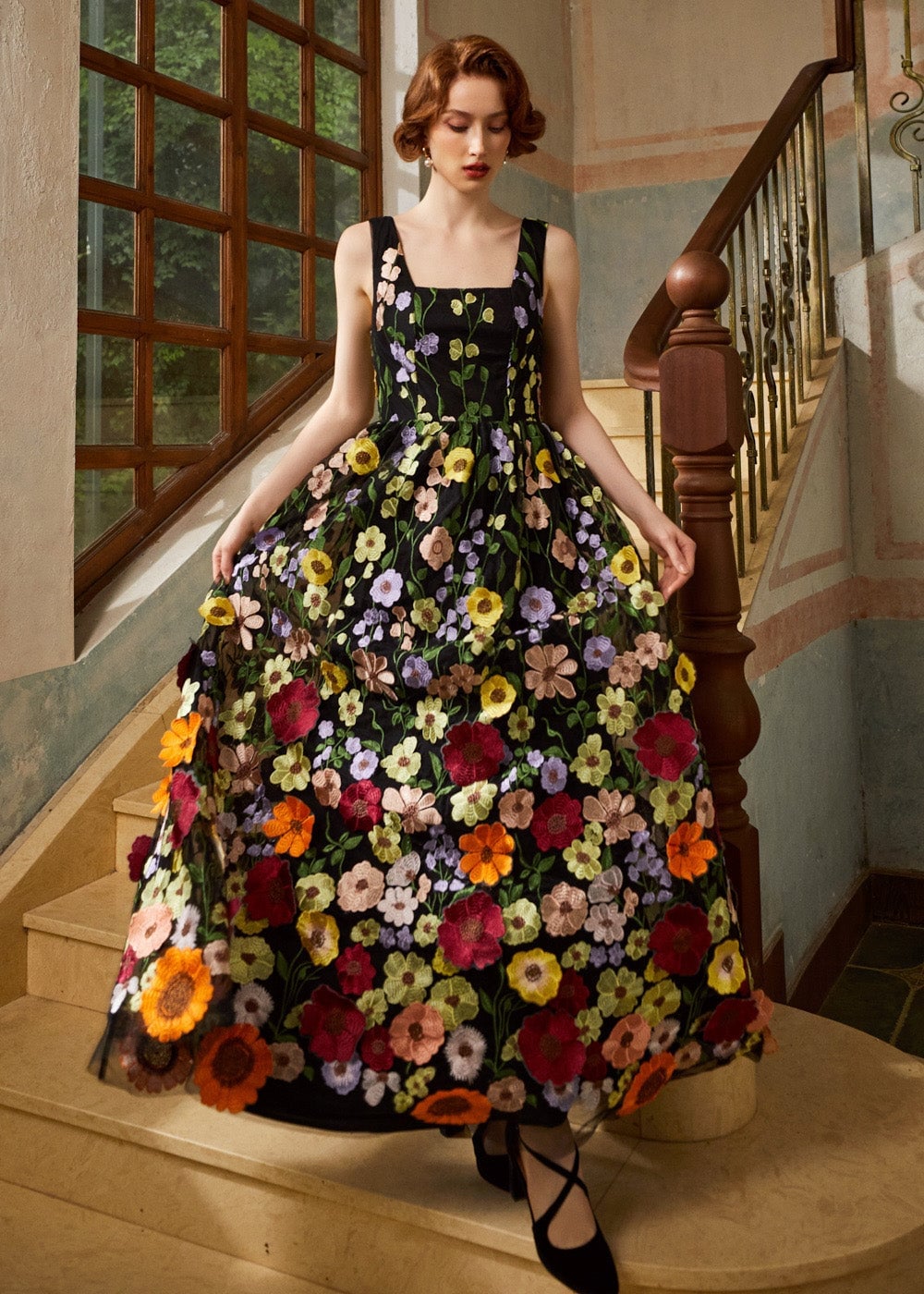Embroidered Floral Dress for Evening Elegance Embroidered Floral Dress for Evening Elegance — Classy Floral Outfits