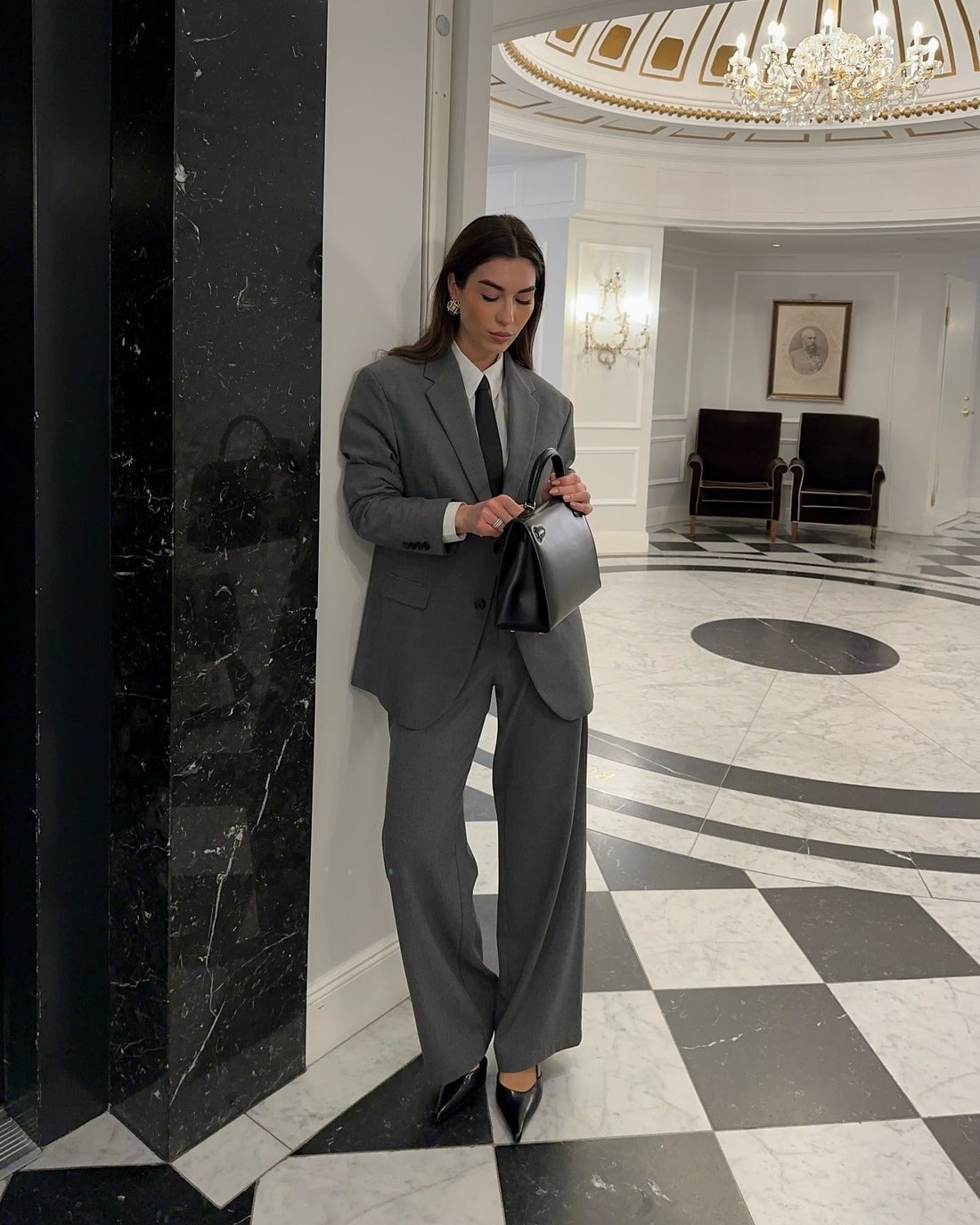 Gray Oversized Suit with Wide-Leg Trousers and Tie — Classy Formal Outfits