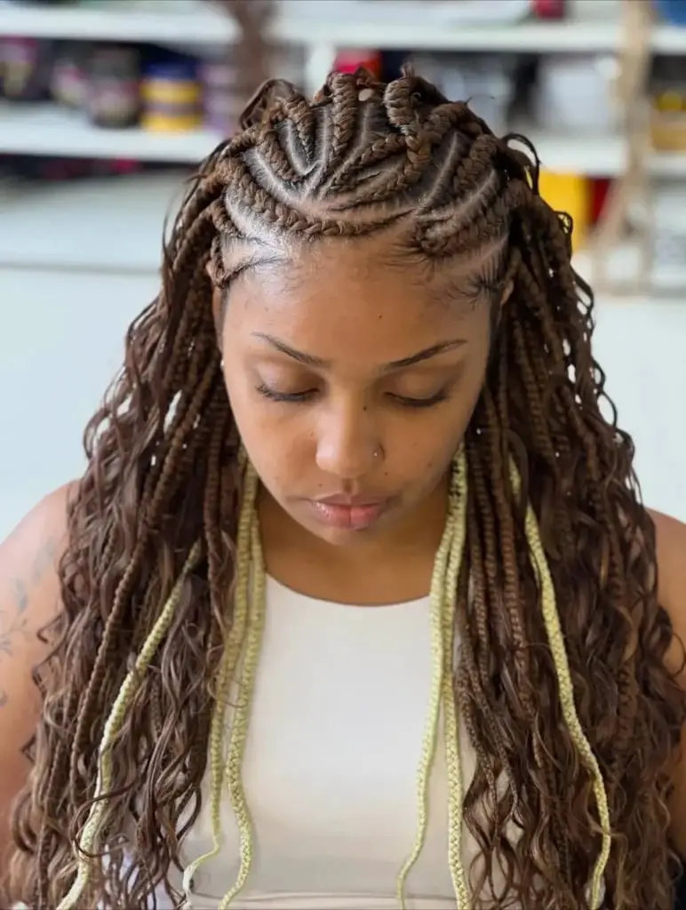 Brown Fulani Braids With Blonde Streaks And Star Pattern — Classy Fulani Braids with Curls