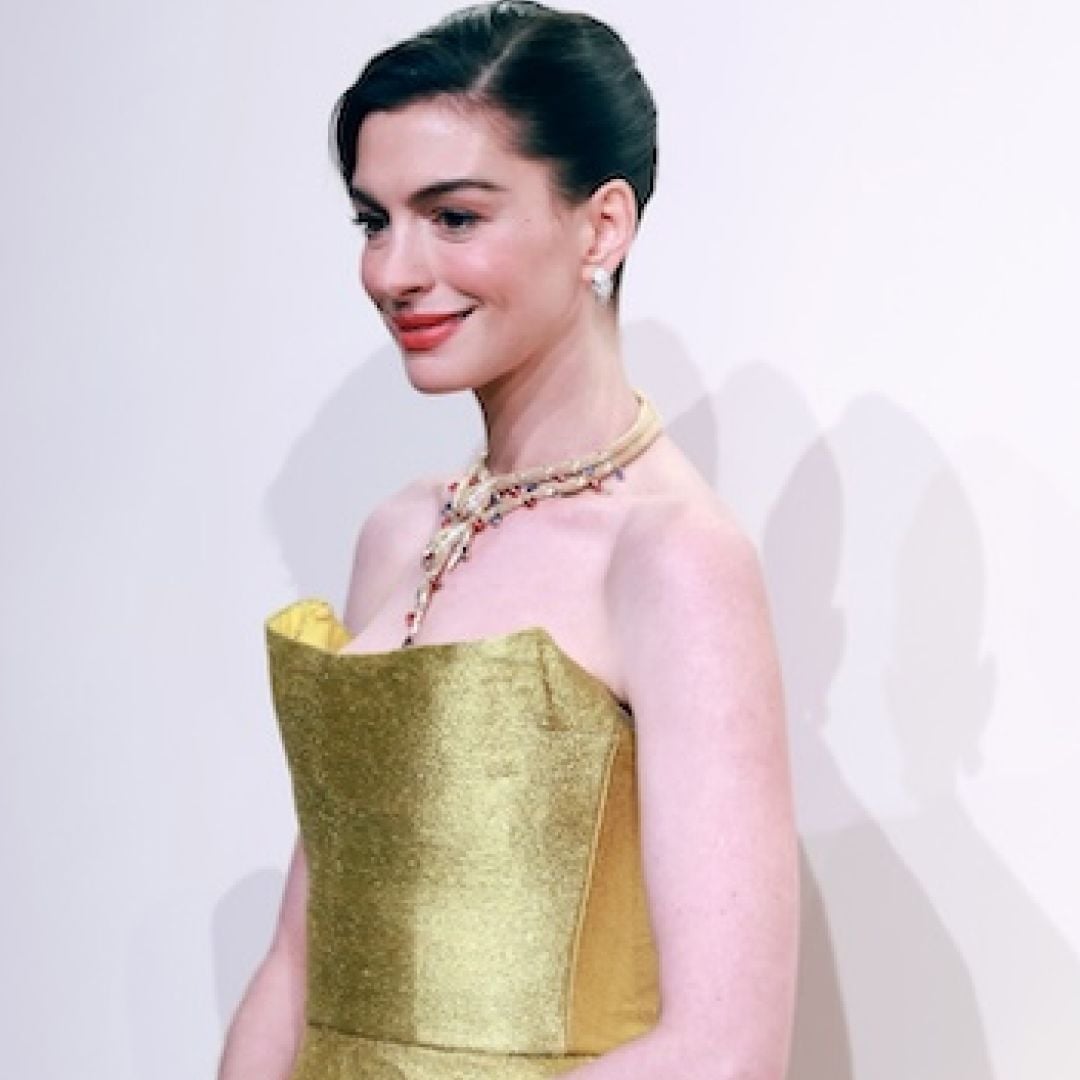 Gold Strapless Gown With Statement Necklace Gold Strapless Gown With Statement Necklace — Classy Gold Outfits