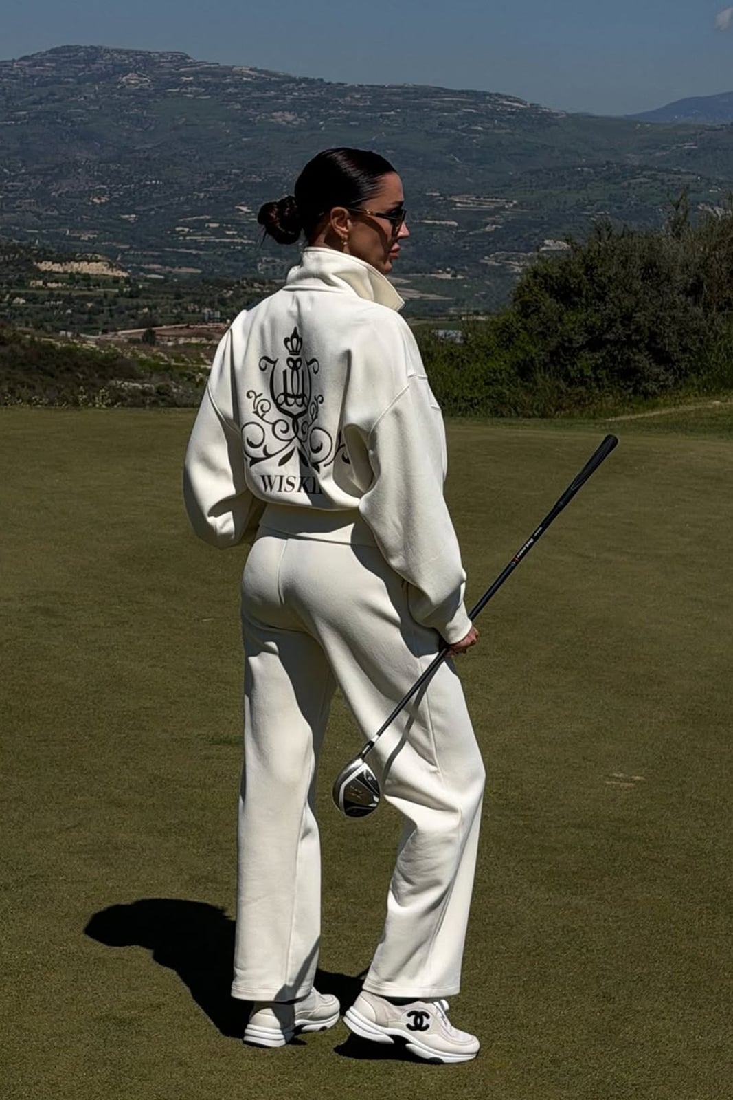 Oversized Terry Cloth Sweatshirt and Matching Pants, Close-Up Take — Classy Golf Outfits