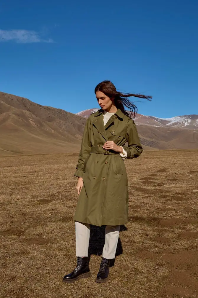 Belted Olive Green Trench Coat Over Beige Trousers Belted Olive Green Trench Coat Over Beige Trousers — Classy Gorpcore Outfits