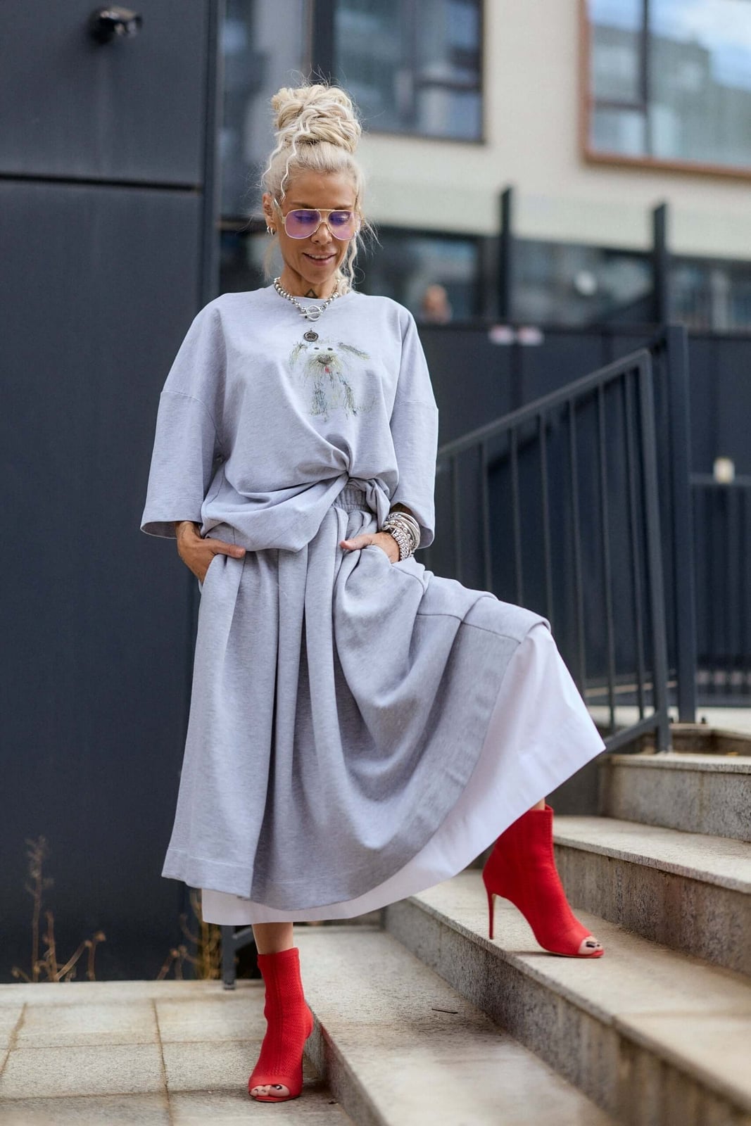 Gray Oversized Graphic Tee with White Skirt Gray Oversized Graphic Tee with White Skirt — Classy Graphic Tee Outfits
