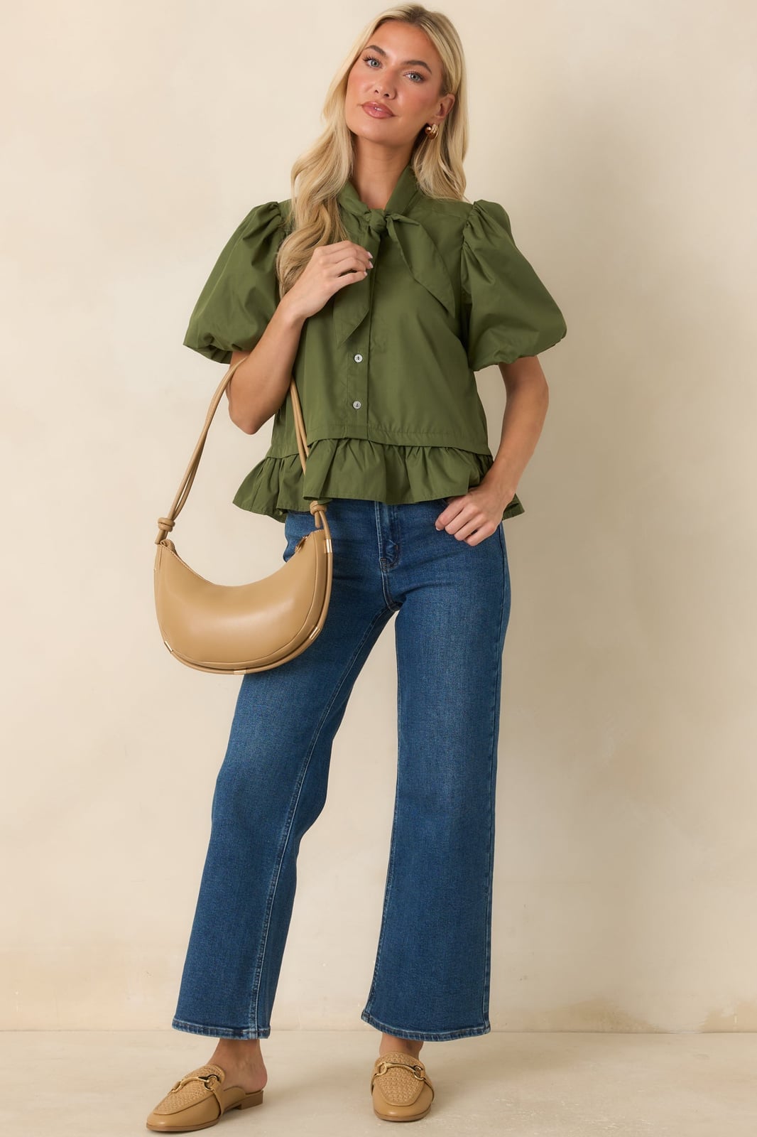 Olive Green Peplum Blouse With Blue Jeans Olive Green Peplum Blouse With Blue Jeans — Classy Green Top Outfits