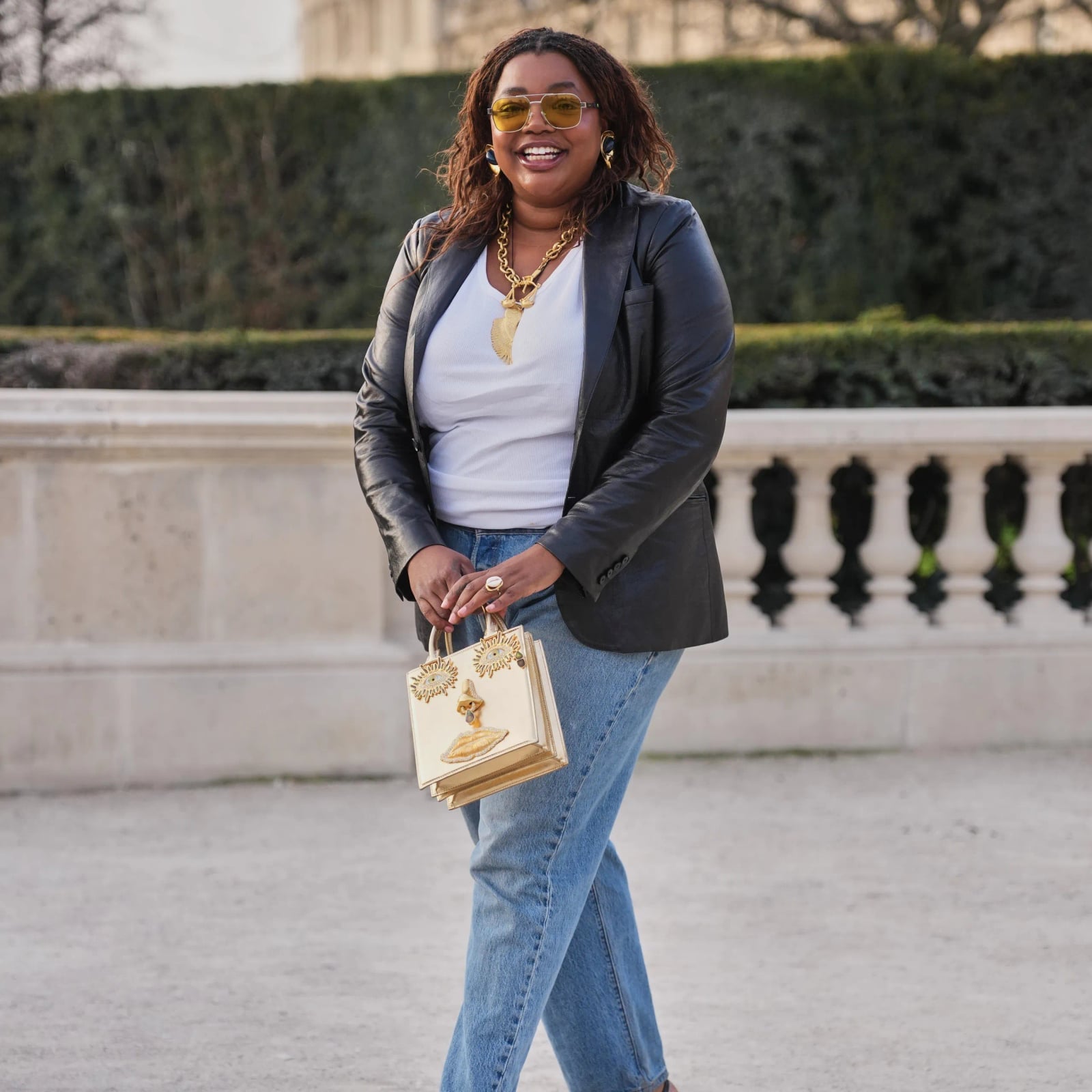 Leather Blazer with Distressed Jeans and Gold Accents Leather Blazer with Distressed Jeans and Gold Accents — Classy Grunge Outfits