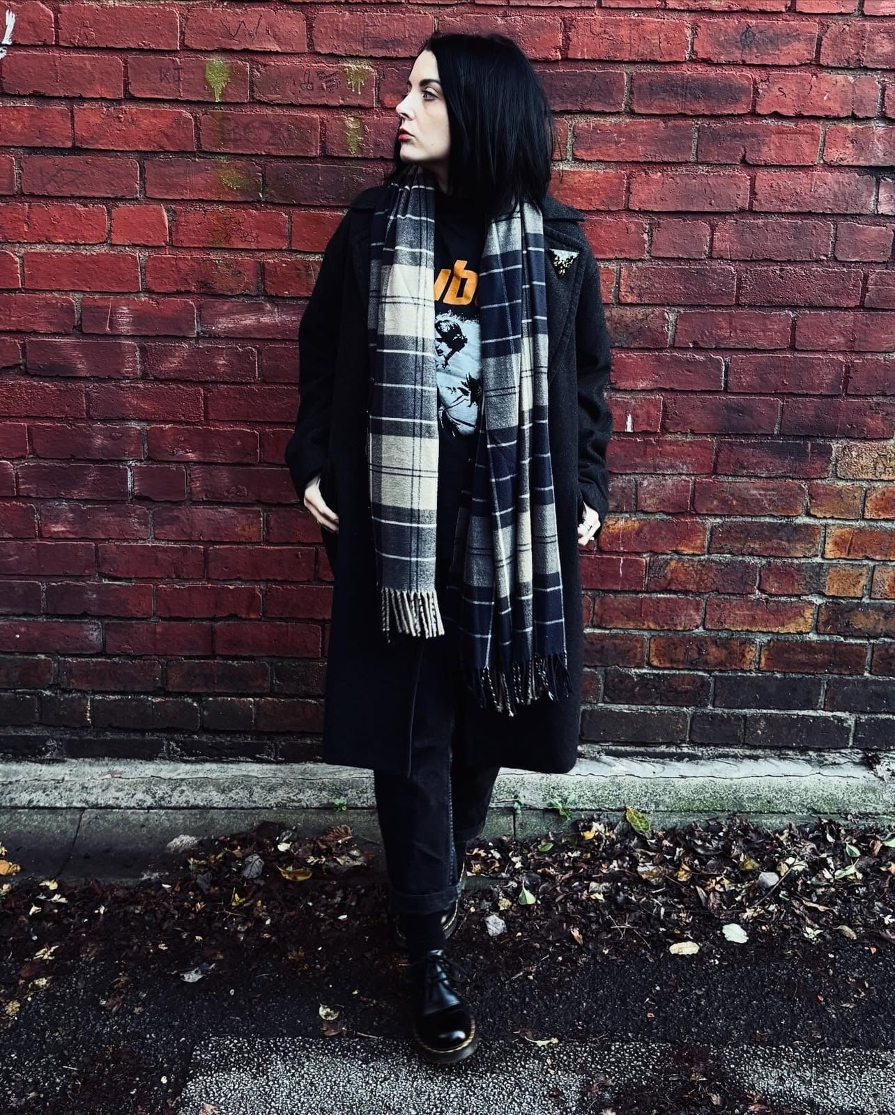 Long Black Coat with Plaid Scarf Long Black Coat with Plaid Scarf — Classy Grunge Outfits
