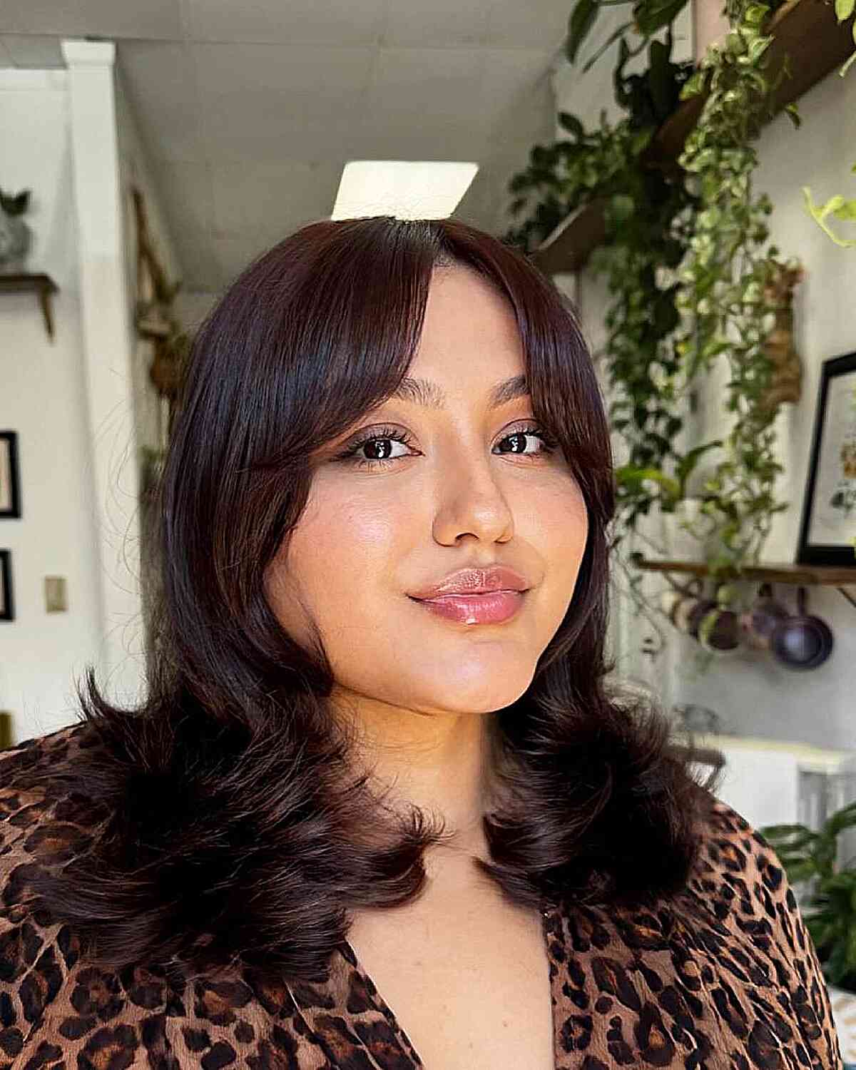Collarbone Layers With Full Fringe Collarbone Layers With Full Fringe — Classy Hair with Bangs
