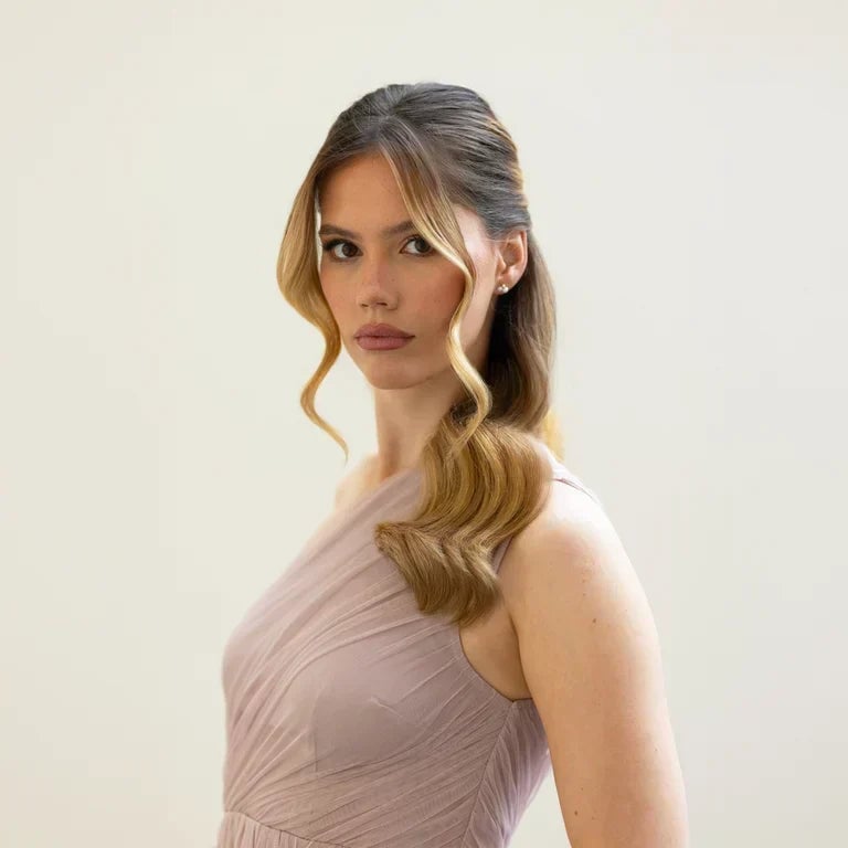 Shoulder Length Blonde Half-Up Half-Down Waves Shoulder Length Blonde Half-Up Half-Down Waves — Classy Hairstyles to Do