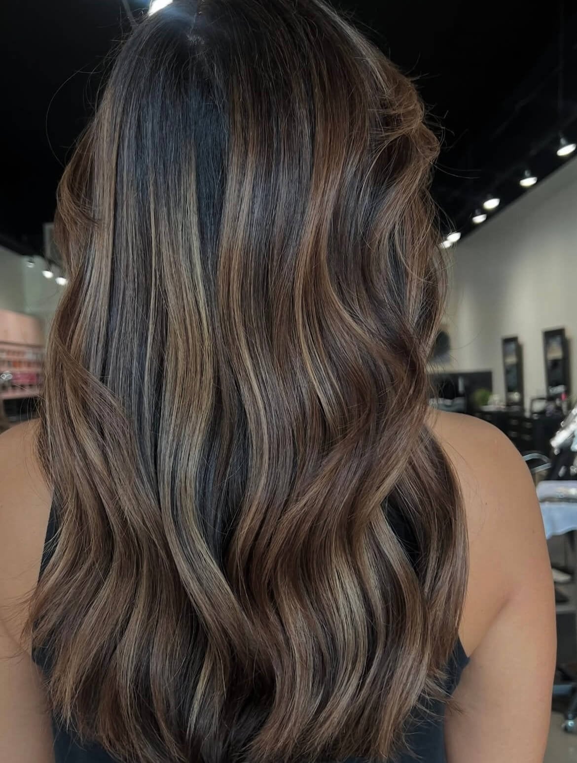 Dark Brown With Caramel Highlights Loose Waves — Classy Highlights Brown Hair