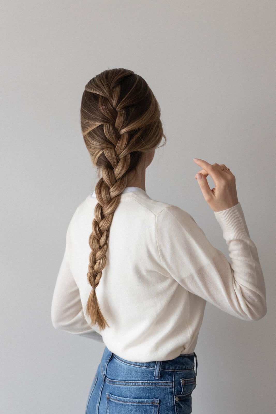 Detailed Dutch Braid In Dark Blonde Detailed Dutch Braid In Dark Blonde — Classy Hiking Hairstyles