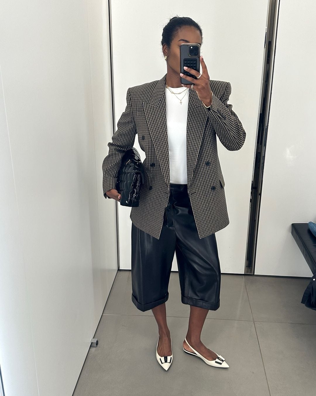 Oversized Houndstooth Blazer with Leather Culottes Oversized Houndstooth Blazer with Leather Culottes — Classy Jacket Outfits