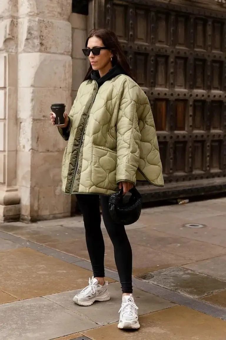Oversized Green Quilted Jacket with Leggings Oversized Green Quilted Jacket with Leggings — Classy Jacket Outfits