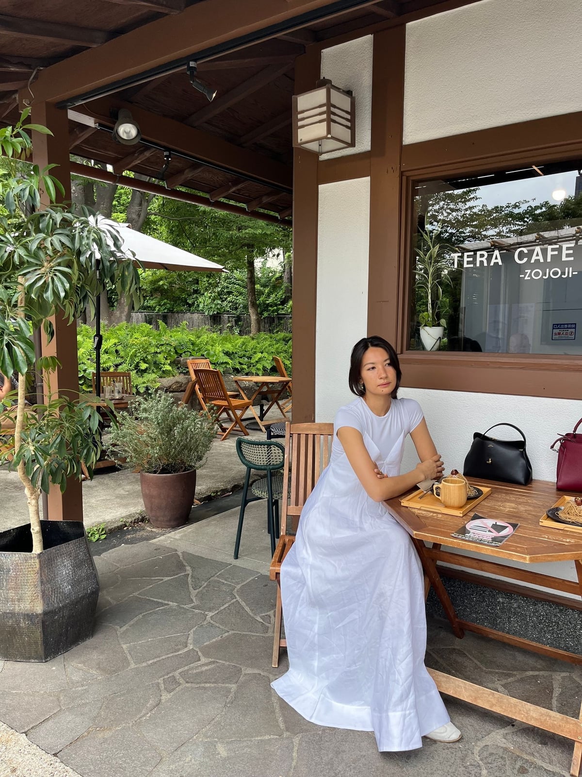 Simple White Dress and Sneakers Simple White Dress and Sneakers — Classy Japan Outfits