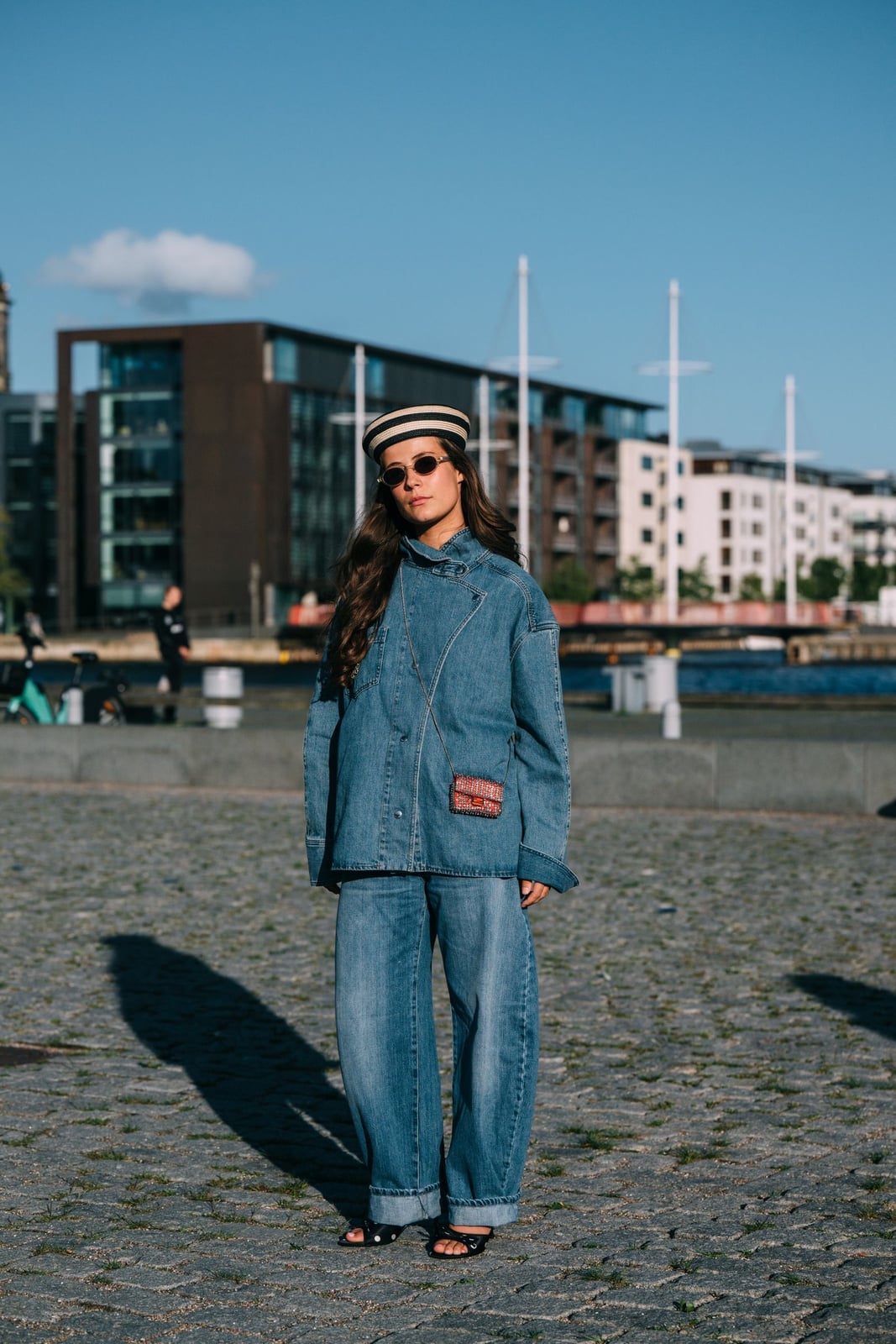 Denim Jacket With Wide Leg Jeans And Hat Denim Jacket With Wide Leg Jeans And Hat — Classy Jean Jacket Outfits