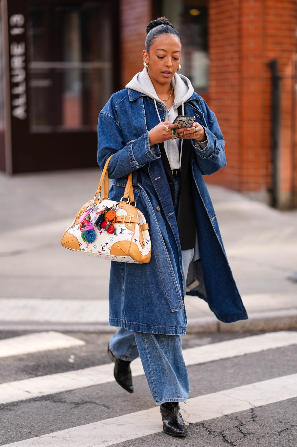 Longline Denim Jacket Over Hoodie And Blazer Longline Denim Jacket Over Hoodie And Blazer — Classy Jean Jacket Outfits