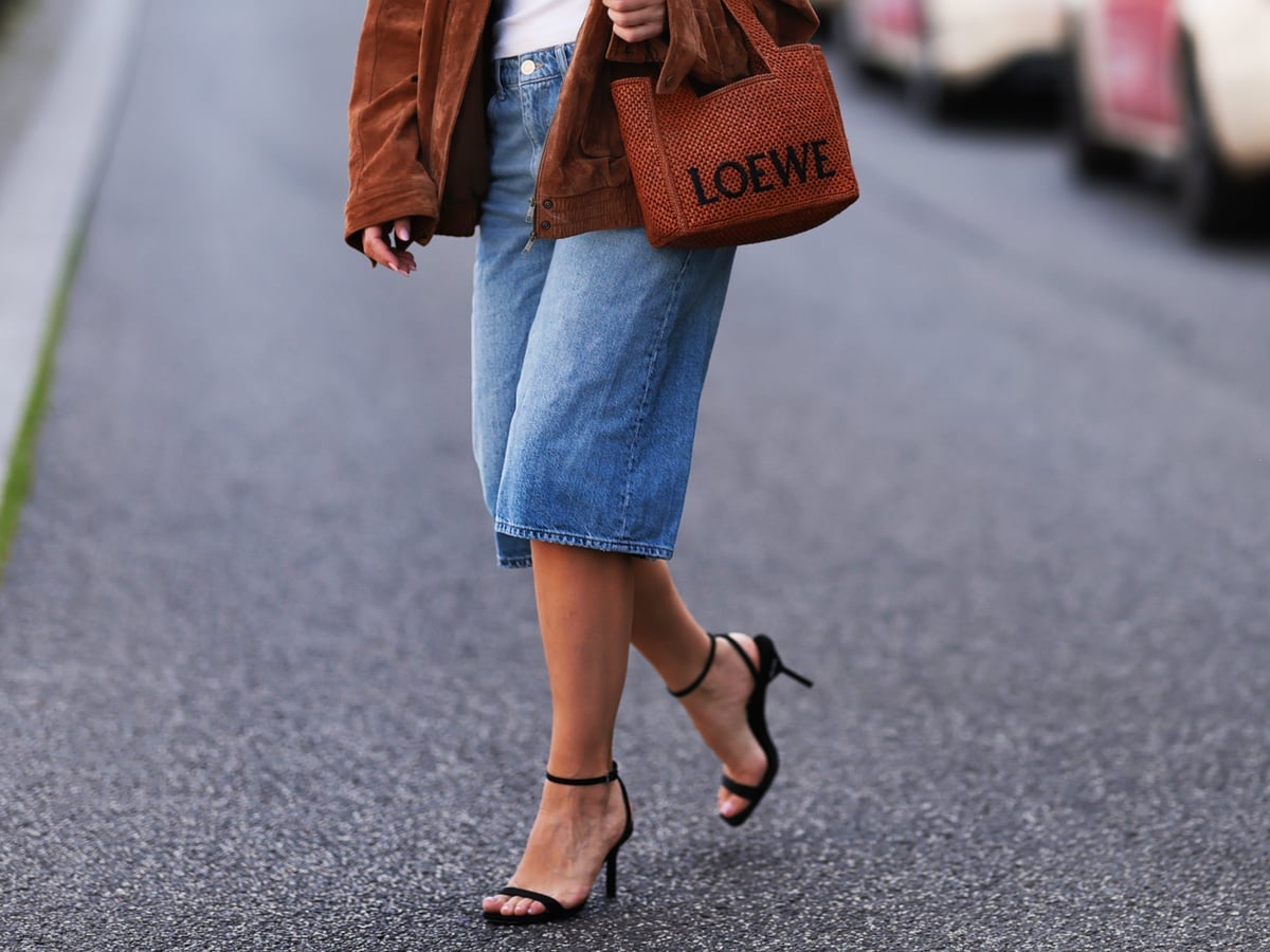 Wide Leg Jorts With Striped Button-Down Shirt — Classy Jorts Outfits