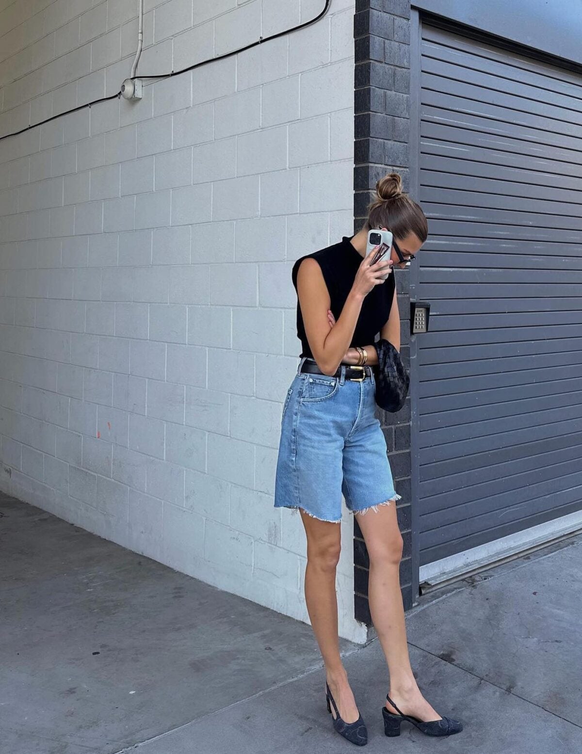 Relaxed Fit Jorts With Black Sleeveless Top — Classy Jorts Outfits