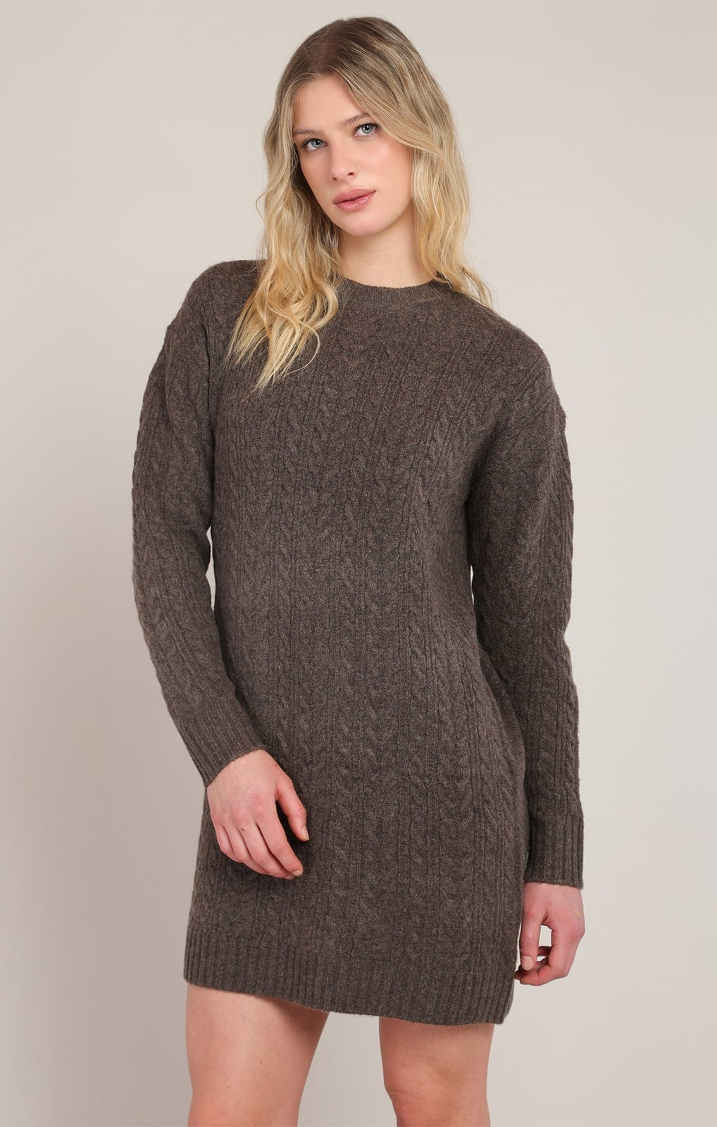 Brown Cable Knit Midi Dress — Classy Knit Outfits
