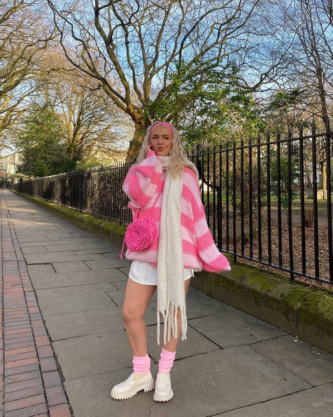 Pink Striped Sweater With White Shorts And Pink Leg Warmers Pink Striped Sweater With White Shorts And Pink Leg Warmers — Classy Leg Warmers Outfits
