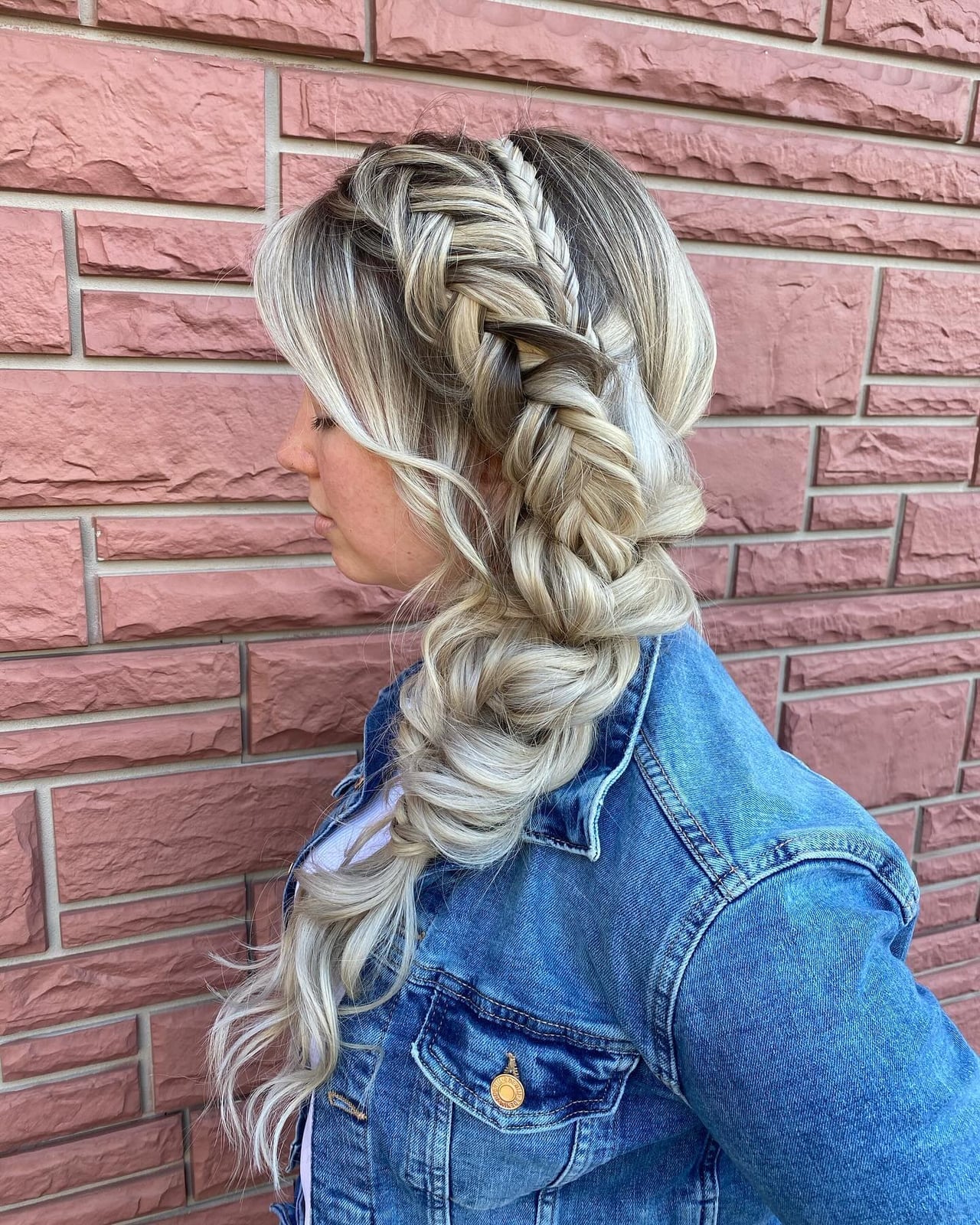 Chunky Ash Blonde Braid With Curtain Bangs Chunky Ash Blonde Braid With Curtain Bangs — Classy Long Braids