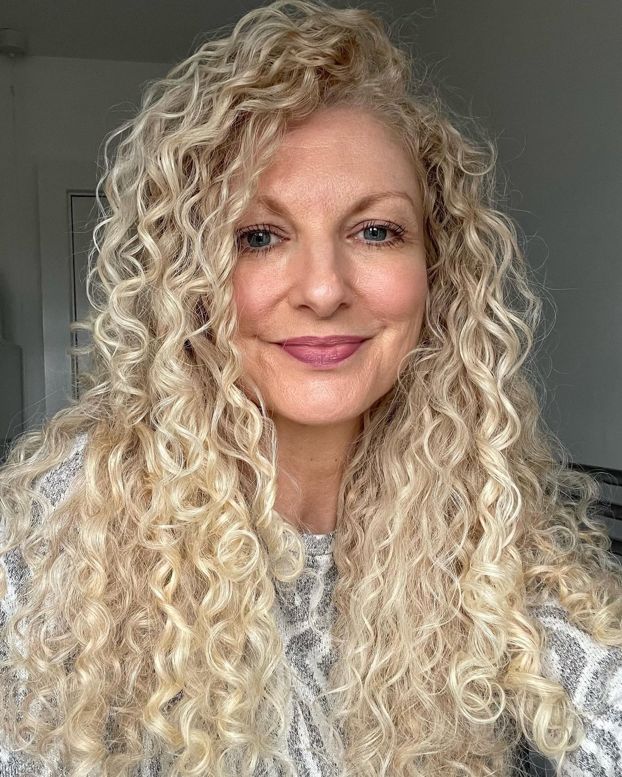 Mid-Back Ash Blonde Defined Curls Mid-Back Ash Blonde Defined Curls — Classy Long Curly Hair
