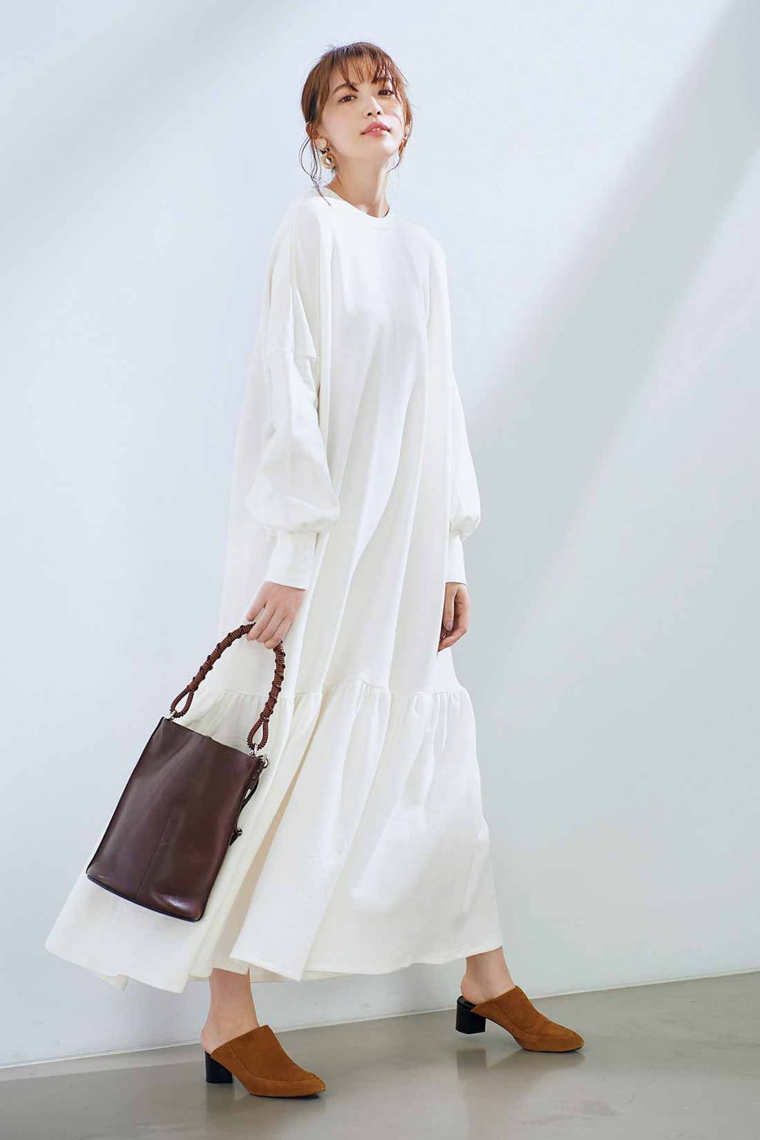 Tiered Linen-Like Maxi Dress with Mules Tiered Linen-Like Maxi Dress with Mules — Classy Maxi Dresses Outfit