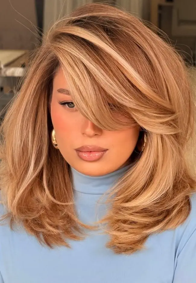 Honey Blonde Shoulder Layers With Volume Honey Blonde Shoulder Layers With Volume — Classy Medium Length Hair