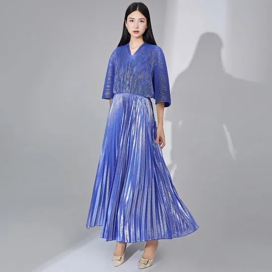 Blue Silver Pleated Metallic Polyester Maxi Dress Blue Silver Pleated Metallic Polyester Maxi Dress — Classy Metallic Outfits