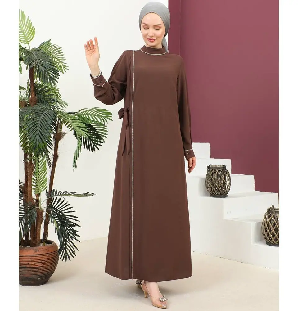 Brown Maxi Dress With Silver Embellishments and Hijab Brown Maxi Dress With Silver Embellishments and Hijab — Classy Modest Outfits