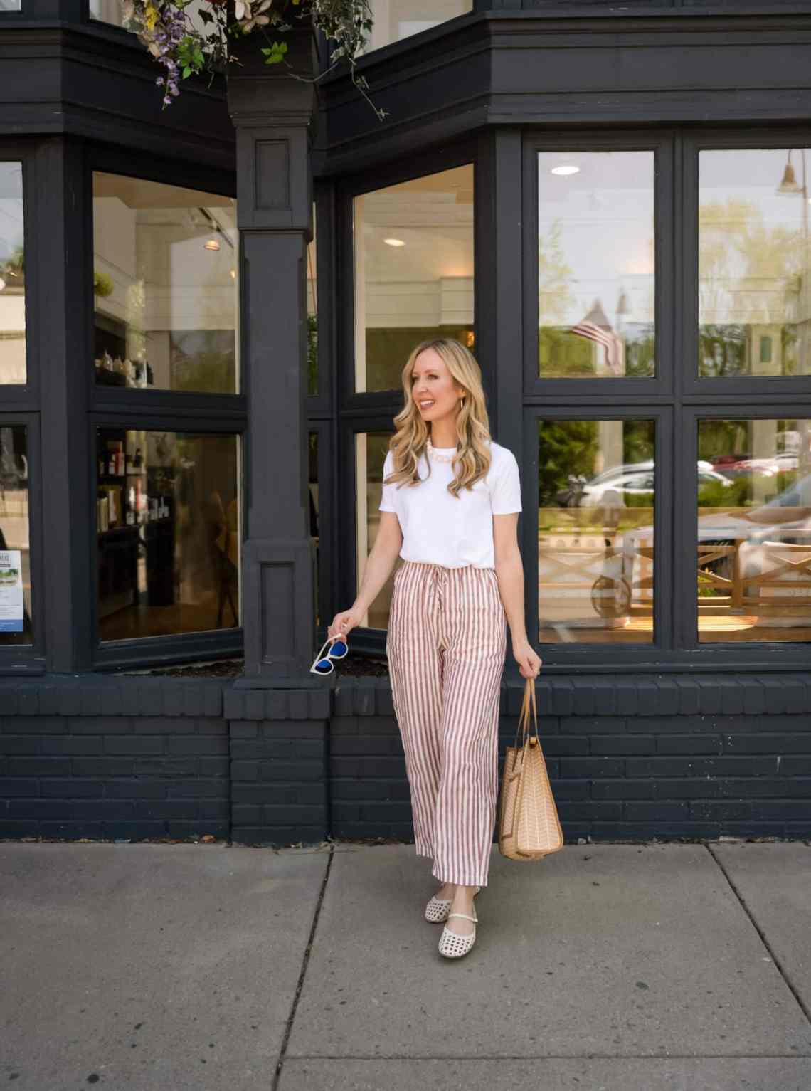 Striped Linen Pants Offer a Comfortable Casual Base — Classy Mom Outfits