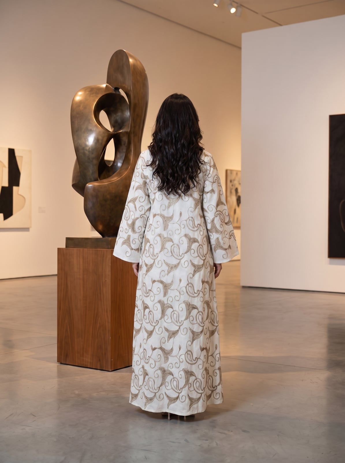 An Embroidered Kaftan Dress For A Museum, Close-Up Take — Classy Museum Outfits