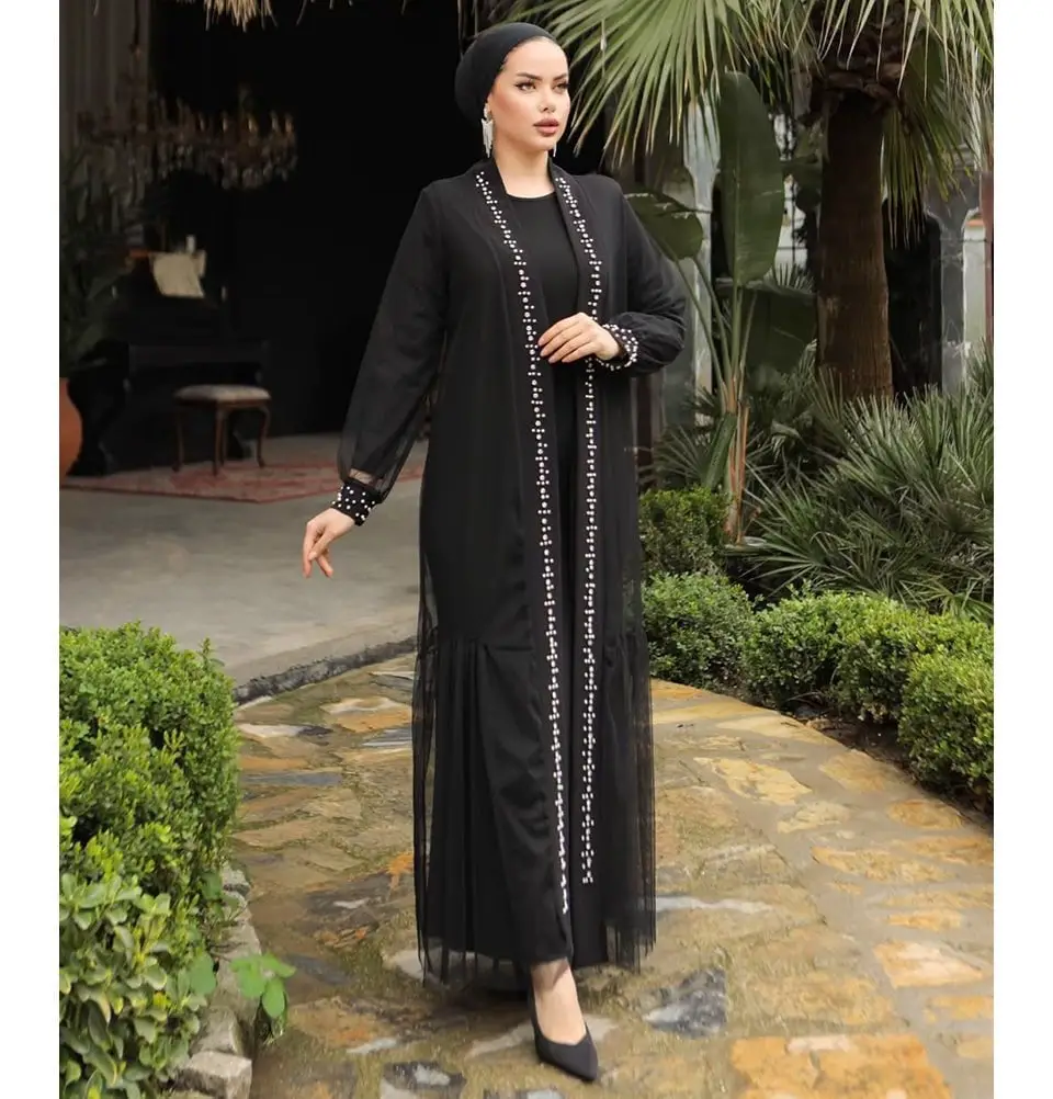 Pearl-embellished Black Abaya for Evening Elegance Pearl-embellished Black Abaya for Evening Elegance — Classy Muslim Outfits