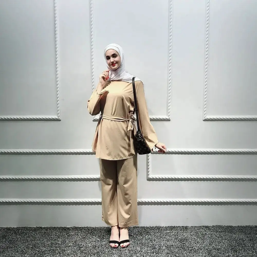 Beige Belted Tunic and Pants for Relaxed Chic Beige Belted Tunic and Pants for Relaxed Chic — Classy Muslim Outfits