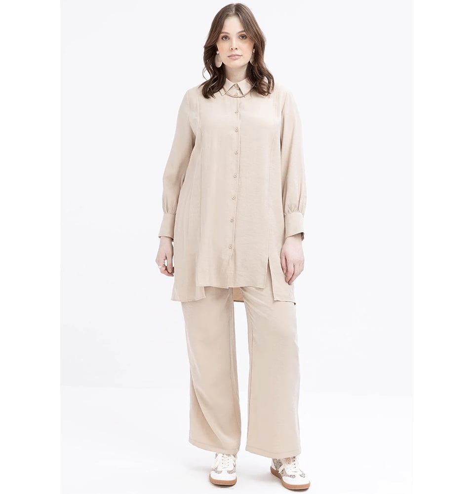 Beige Oversized Tunic and Pants for Casual Comfort Beige Oversized Tunic and Pants for Casual Comfort — Classy Muslim Outfits