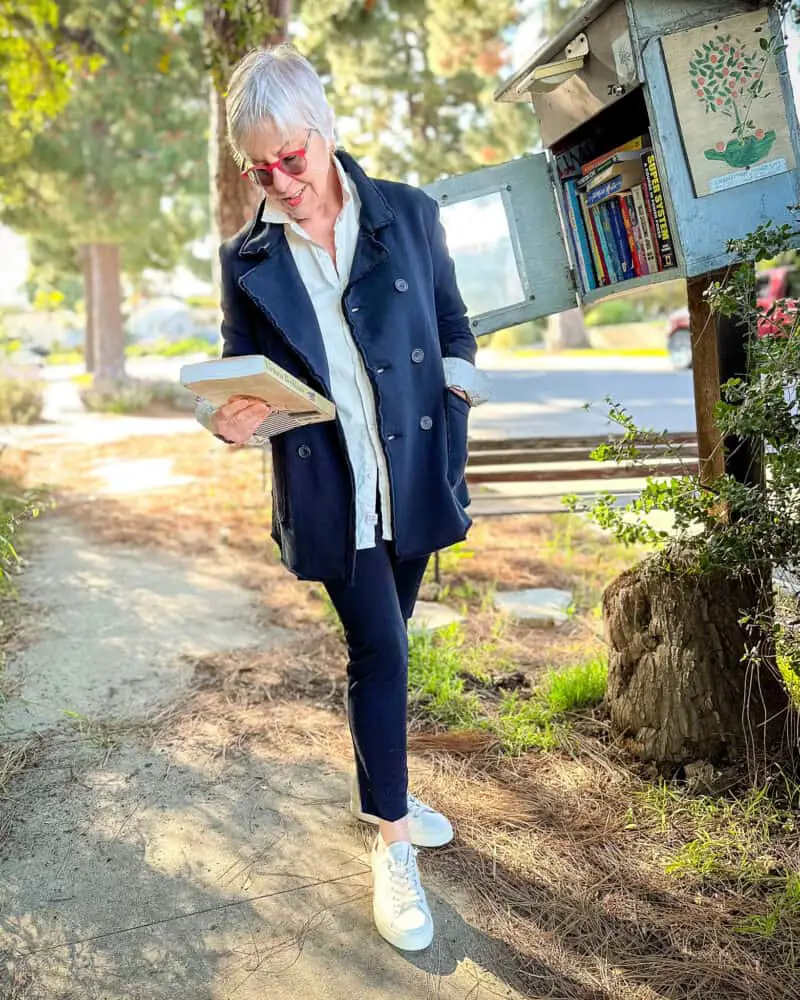 Navy Double-Breasted Jacket with White Shirt and Straight Leg Trousers — Classy Navy Outfits