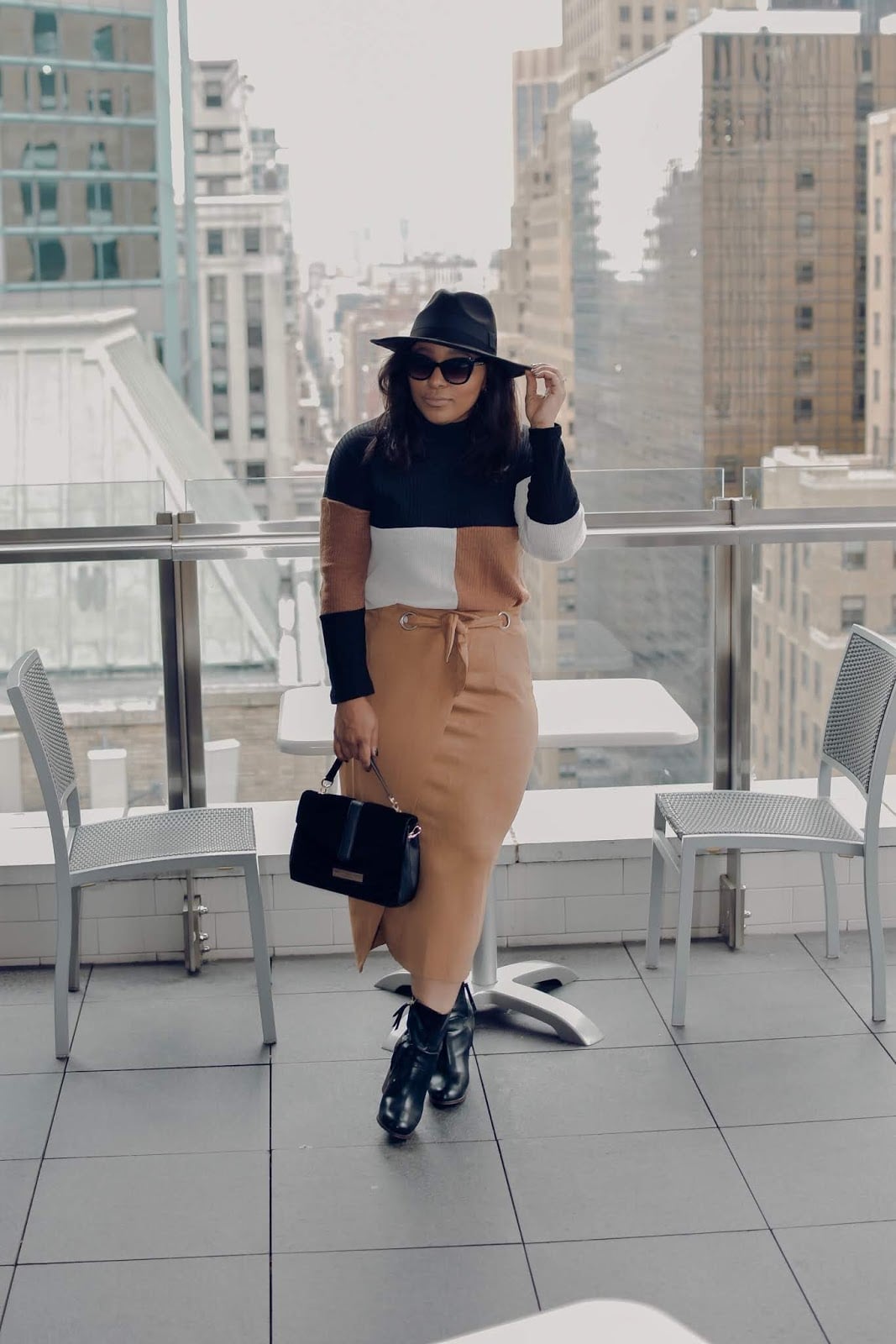 Color-Block Sweater with Tan Ribbed Midi Skirt Color-Block Sweater with Tan Ribbed Midi Skirt — Classy Neutral Outfits