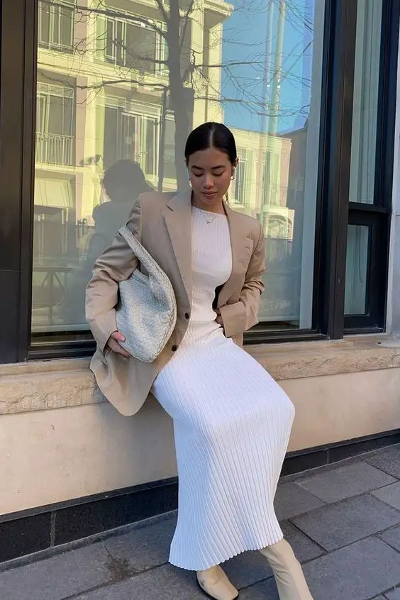 Ribbed Knit Maxi Dress with Oversized Blazer Ribbed Knit Maxi Dress with Oversized Blazer — Classy Neutral Outfits