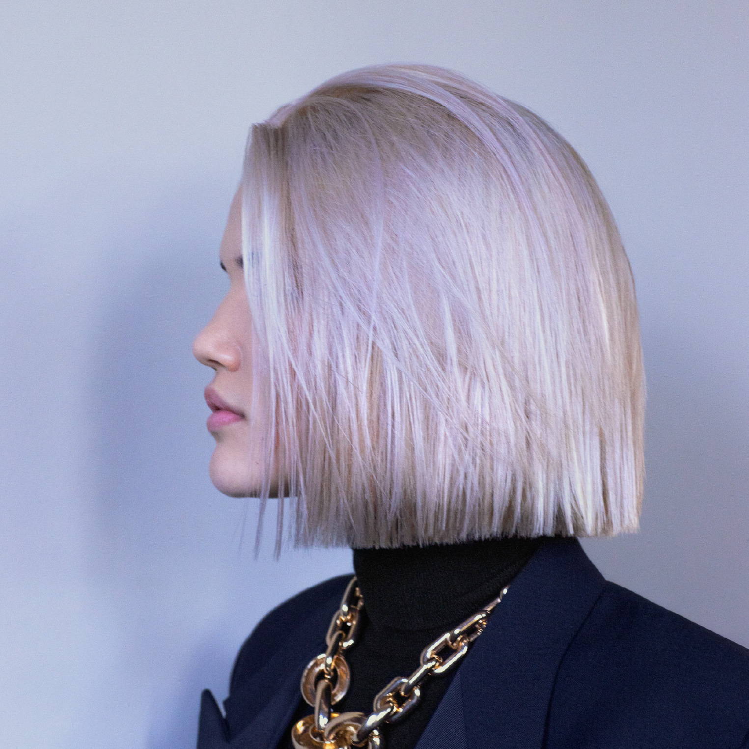 Sleek Ash Blonde Blunt Bob Sleek Ash Blonde Blunt Bob — Classy Office Hairstyles