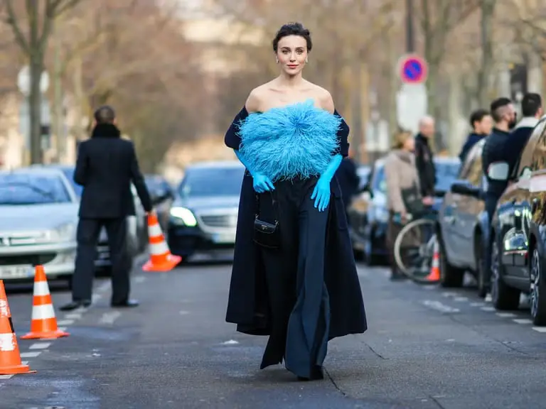 Styling Opera Gloves For Party Season With Fitted Top — Classy Opera Outfits