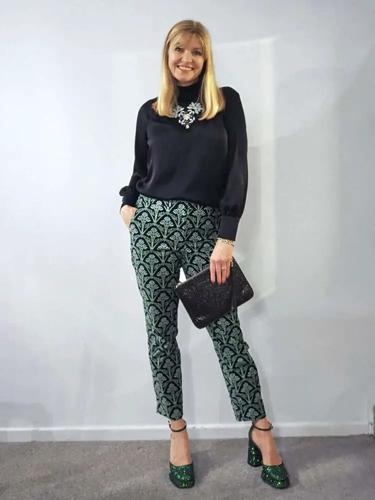 Black Mock Neck Top With Green Velvet Trousers — Classy Opera Outfits